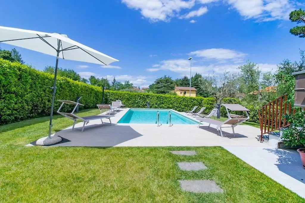 Villa Asmara Piscina Ac Wi-Fi Park Capannori 0*,  Italia